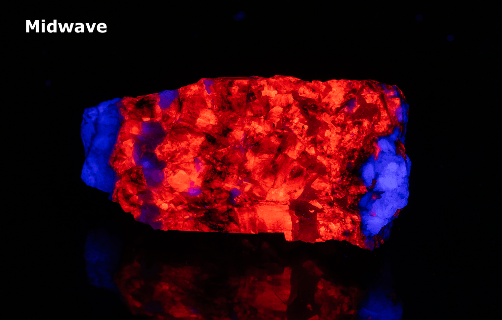 red fluorescent calcite and blue fluorite from the Pure Potential Mine